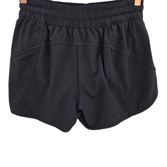 Lululemon Womens 8 Black Tracker Short V 4" Inseam - Picture 6 of 12